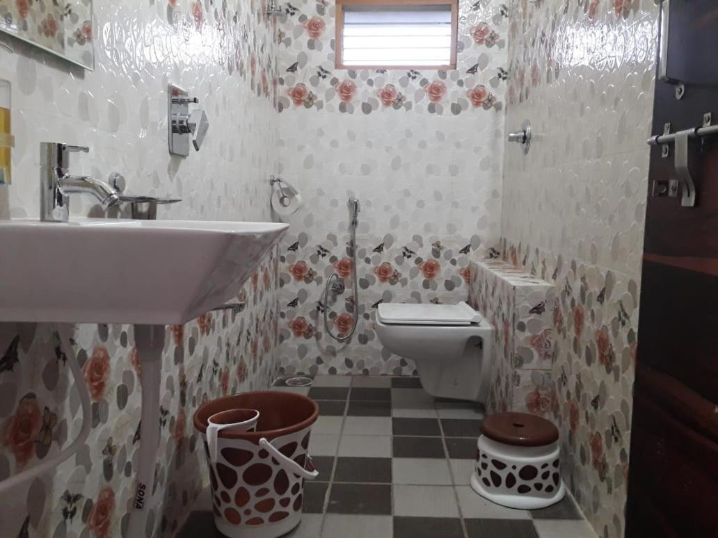 Saptami Hampi Homestay ภายนอก รูปภาพ