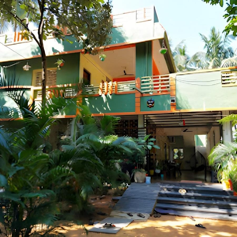Saptami Hampi Homestay ภายนอก รูปภาพ